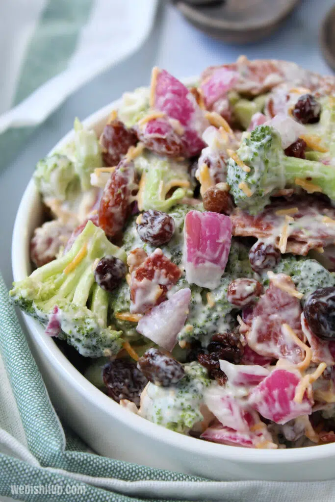 Broccoli Salad with Raisins and Nuts 