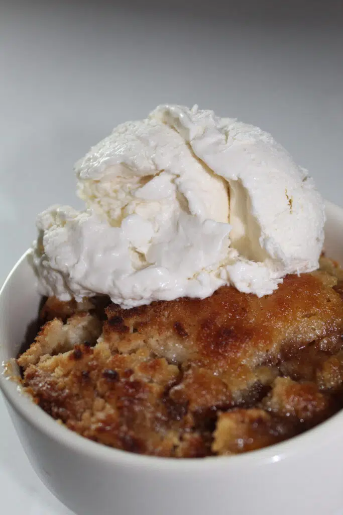 Peach Cobbler alamode