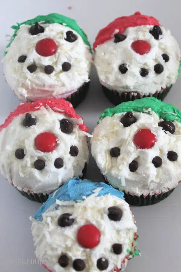 Snowman Cupcakes-