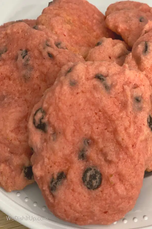 Strawberry Chocolate Chip Cookies