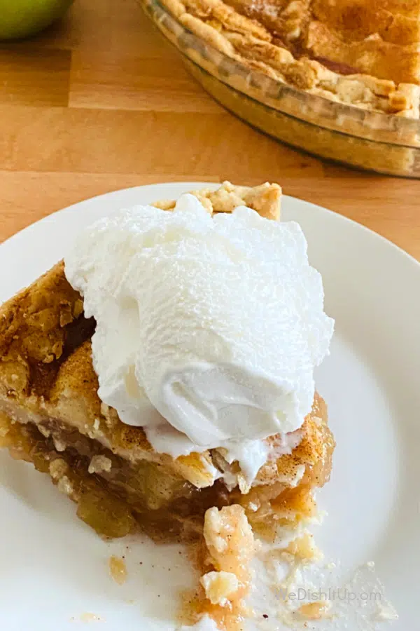 Classic Homemade Apple Pie