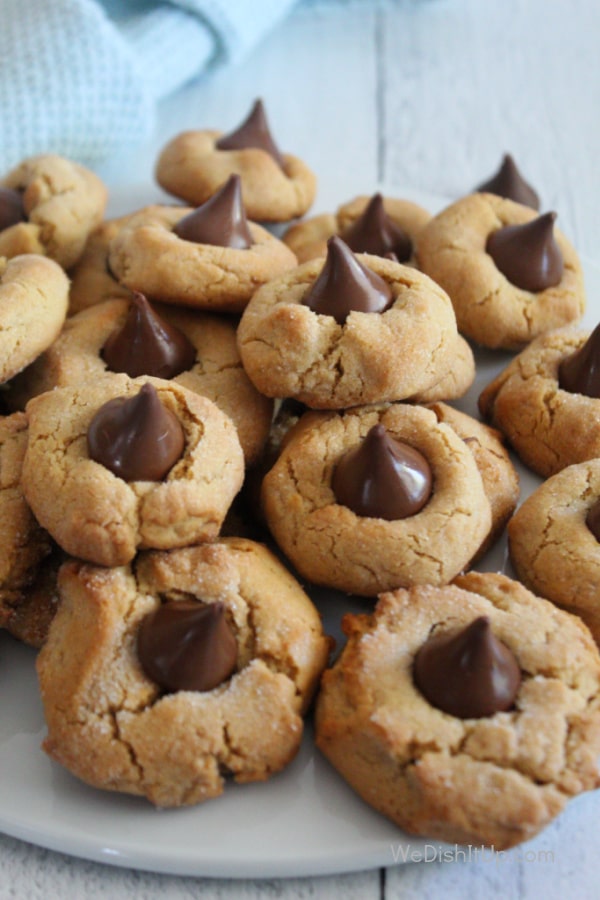 Peanut Butter Blossom Cookies 