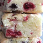 Cranberry Christmas Cake