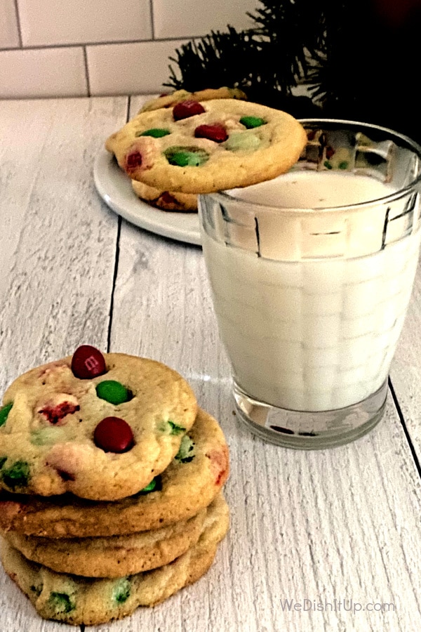 M&M Christmas Cookies 