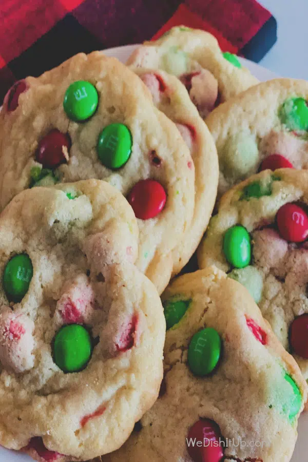 M&M Christmas Cookies 