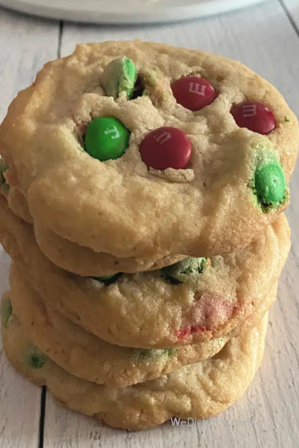 M&M Christmas Cookies 