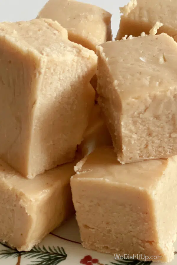 Easy Creamy Peanut Butter Fudge 