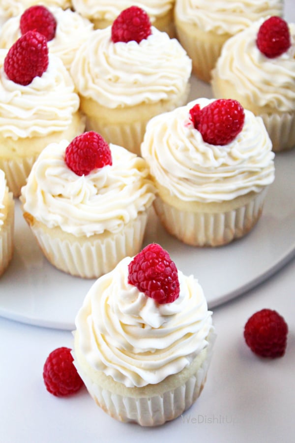 Raspberry Cream Cupcakes 