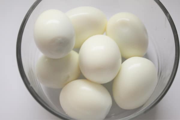 Eggs Boiled and Peeled 