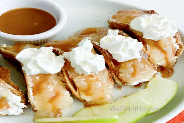 Caramel Apple Pie Tacos 