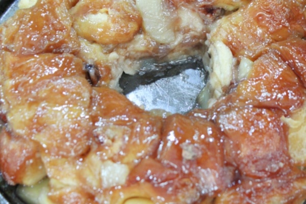 Extra Easy Apple Pie Monkey Bread out of the oven