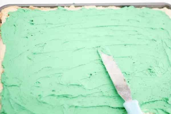 Frosting the cookies 