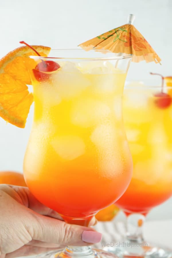 Refreshing Tequila Sunrise 